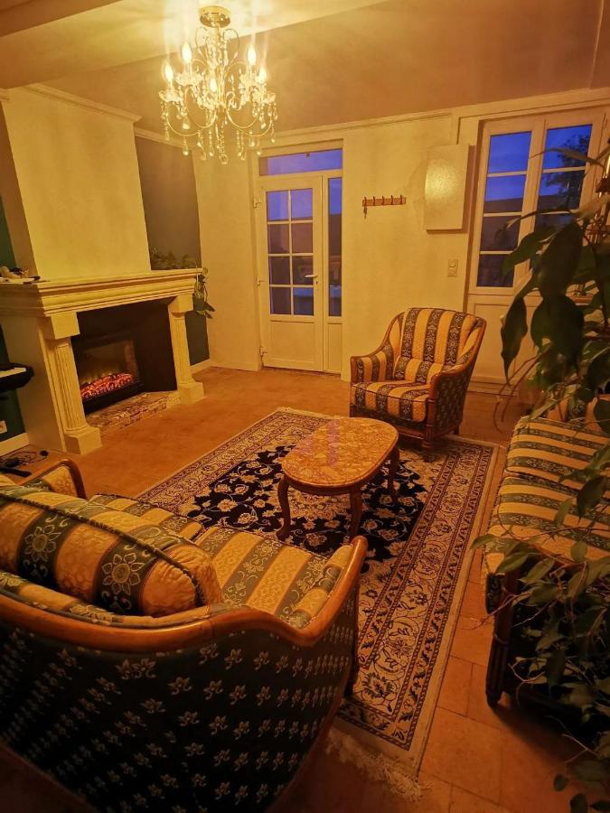 La Montrieuse, Chambre Individuelle Avec Sauna Et Baignoire Spa Naveil Buitenkant foto