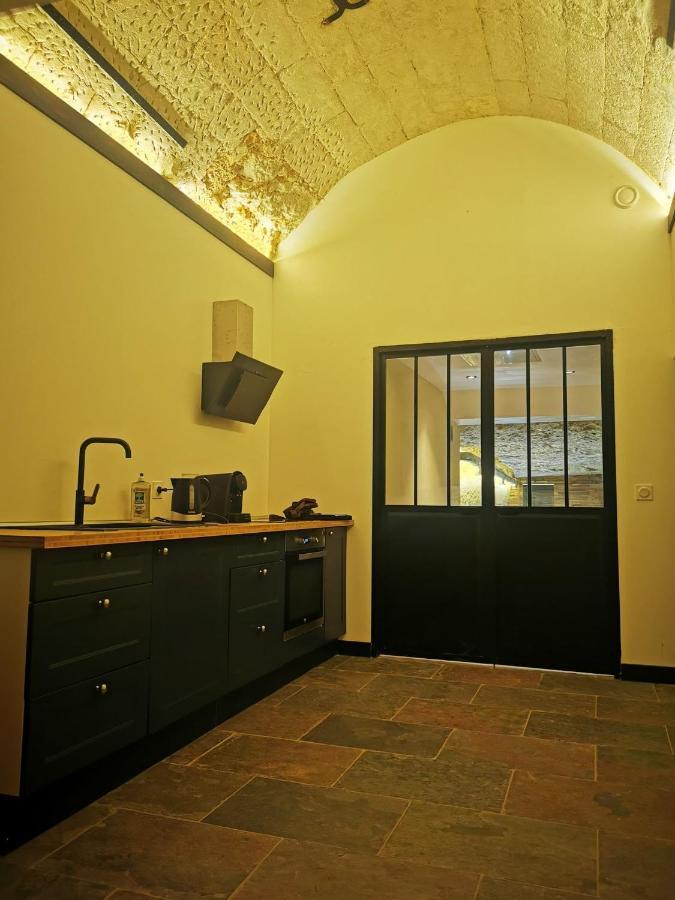 La Montrieuse, Chambre Individuelle Avec Sauna Et Baignoire Spa Naveil Buitenkant foto